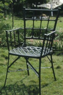 bastillechair.jpg 20kbs