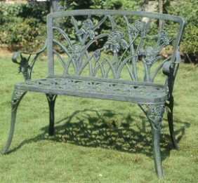 irisbench.jpg 24kbs
