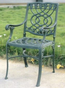 sealilychair.jpg 19kbs